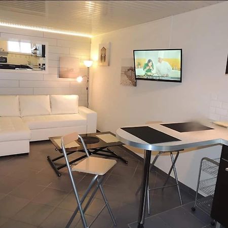 Appartamento Location Duplex 52M² Au Coeur De Troyes Esterno foto
