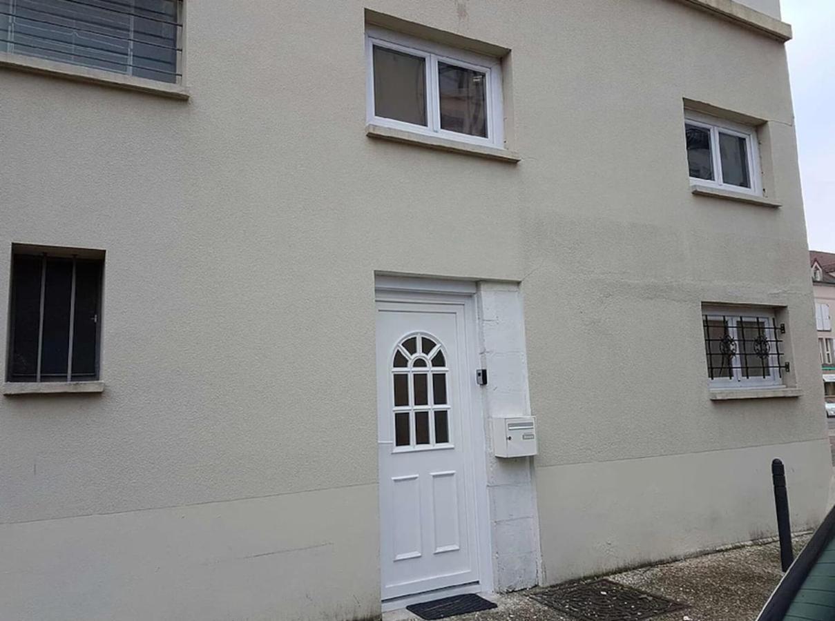Appartamento Location Duplex 52M² Au Coeur De Troyes Esterno foto